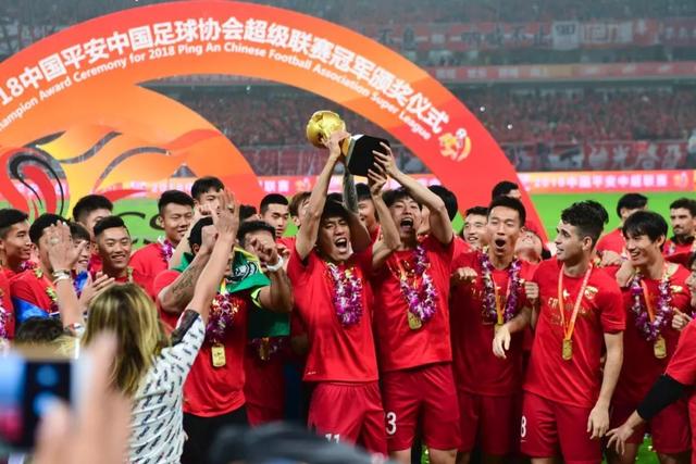 皇马公布对阵拜仁海报：贝林厄姆霸气怒吼